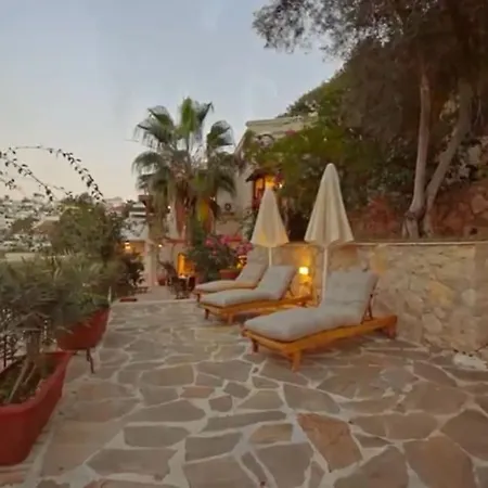 Toros - A 5 Min Walk To The Beach! *