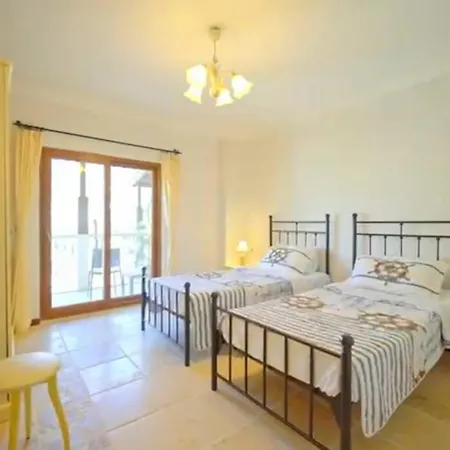 Toros - A 5 Min Walk To The Beach! Kalkan